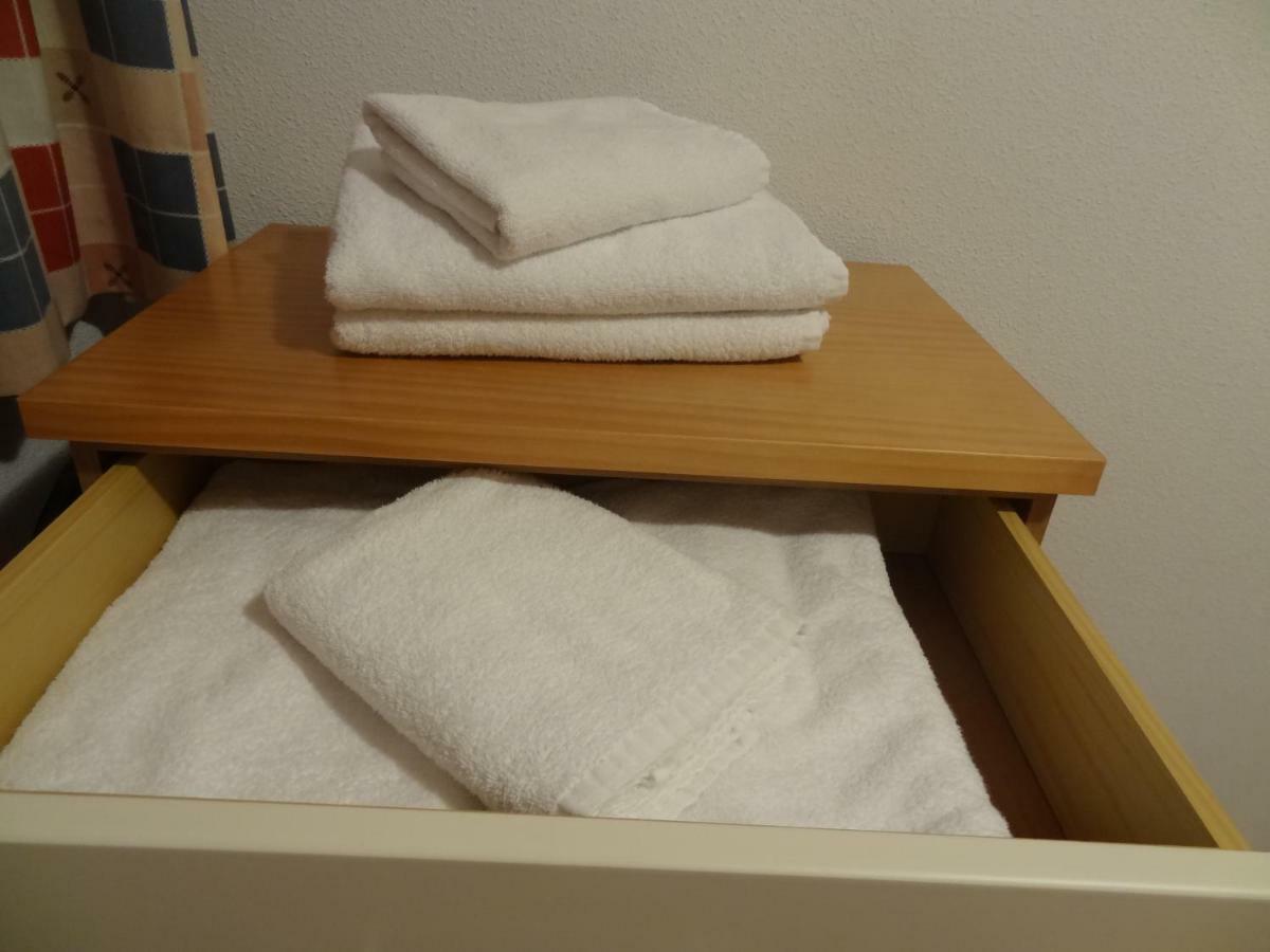 דירות אורופסה דל מר Apartamento Oroblanc Playa La Concha מראה חיצוני תמונה