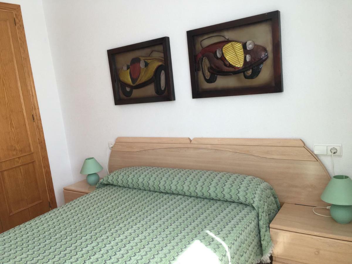 דירות אורופסה דל מר Apartamento Oroblanc Playa La Concha מראה חיצוני תמונה